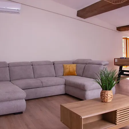 Hébergement de vacances Casita Flora Renovated House With Charm & Pool